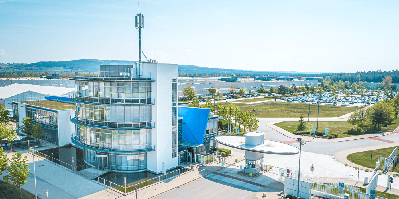 bmw-wackersdorf-min-1400x700