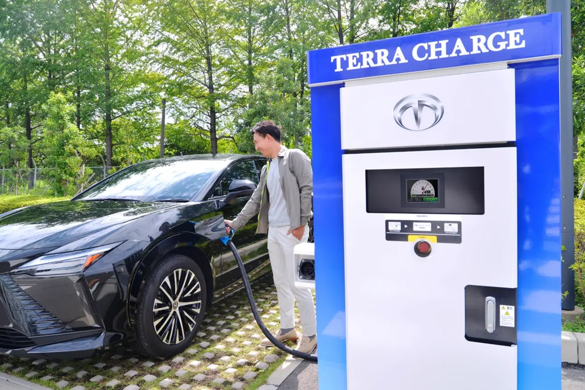 terra-motors-ladestation-charging-station-japan-2023-01-min