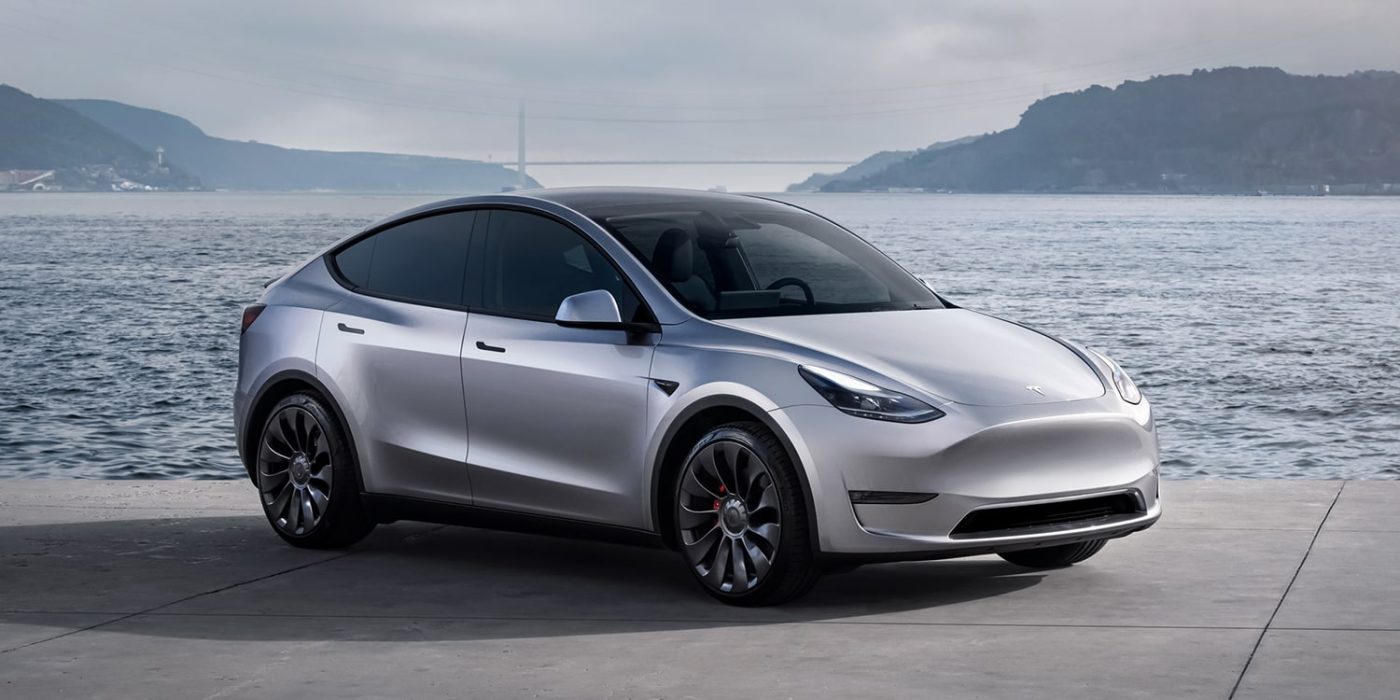 tesla-model-y-2023-002-min