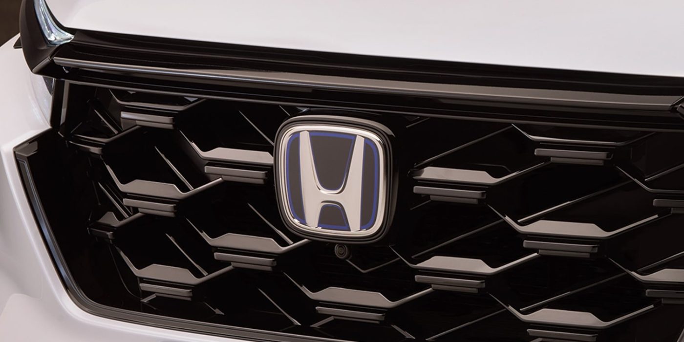 honda-cr-v-phev-2023-02-min