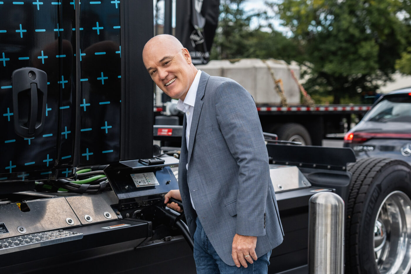 greenlane-ceo-patrick-macdonald-king-1400x933