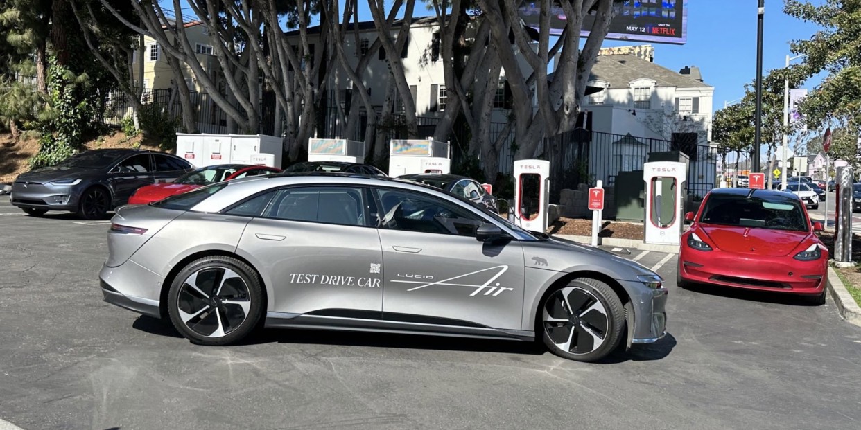 Lucid Motors adopts NACS standard from 2025 evearly news english