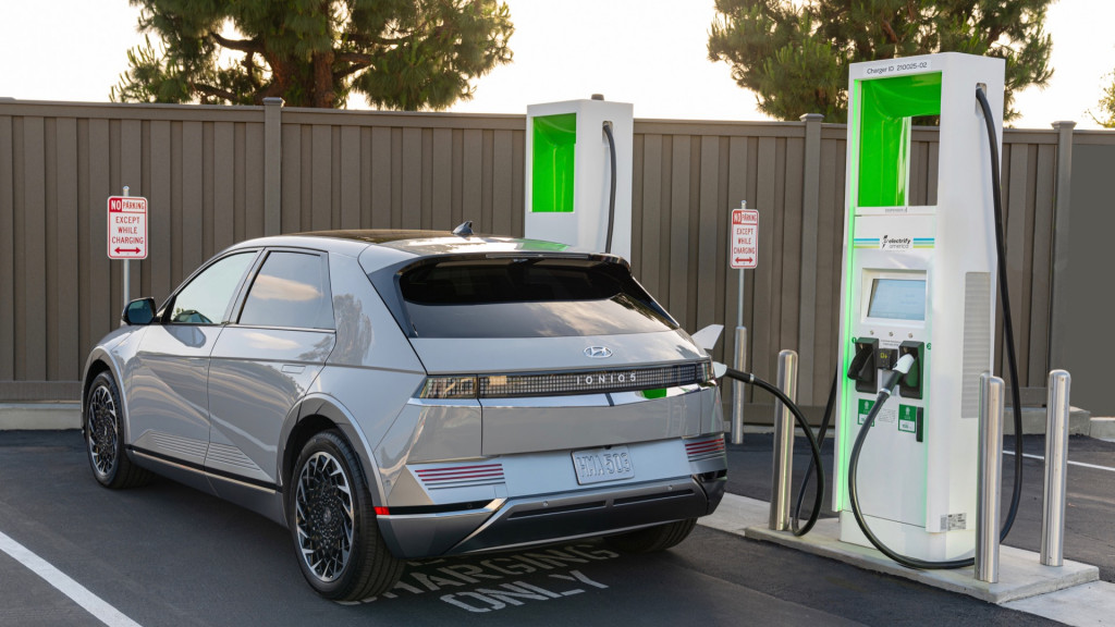 Green Car Reports