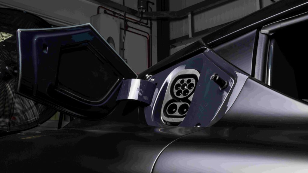 E-Mobility Engineering
