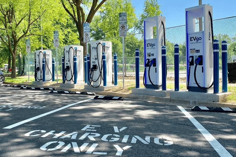 city-of-sacramento-evgo-charging-station-ladestation-california-kalifornien-usa-min