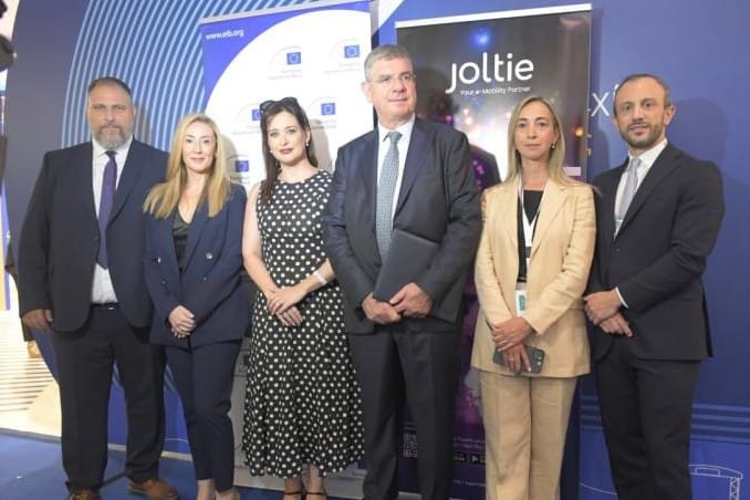 Image: Joltie