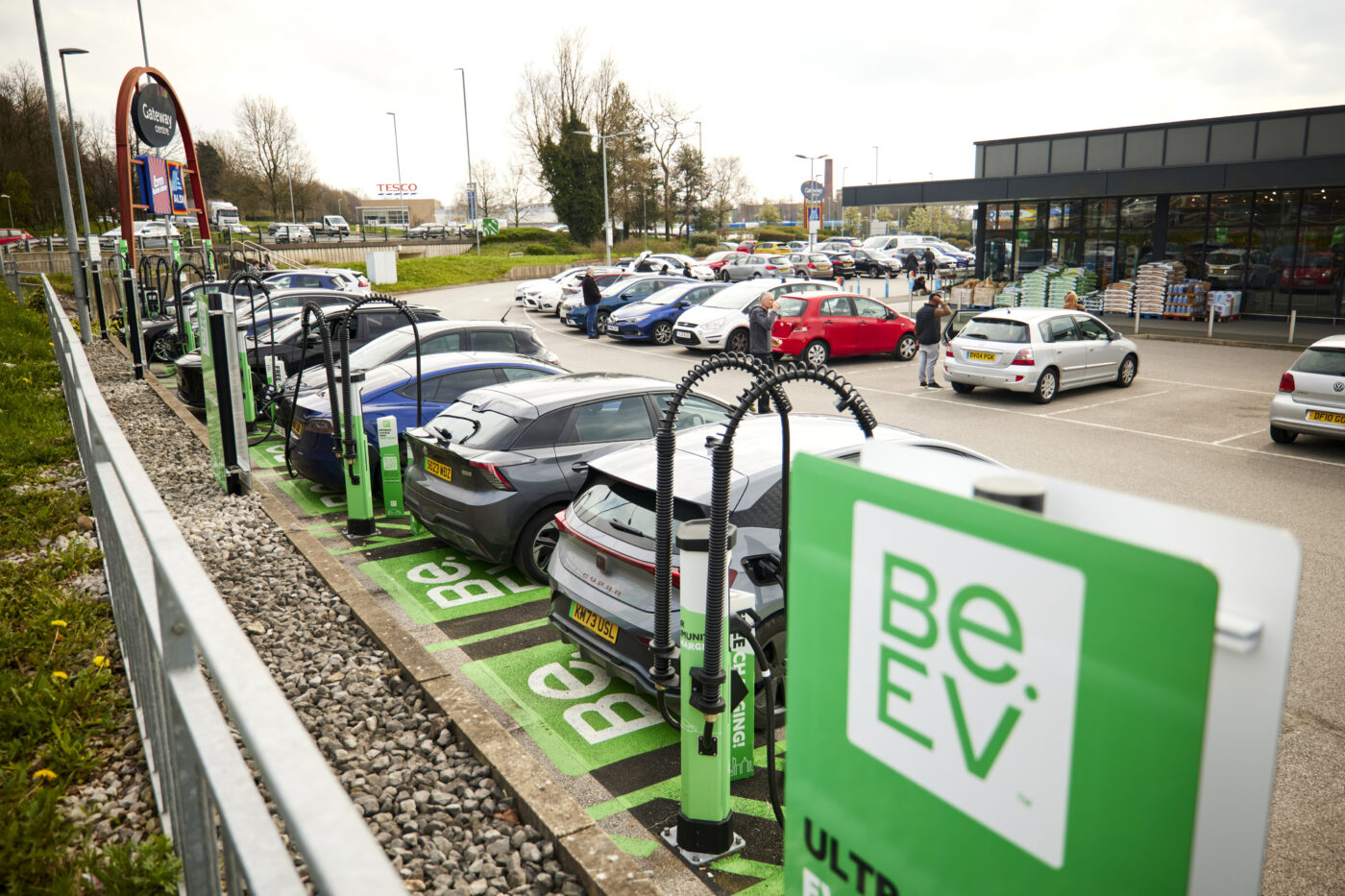 Beev uk charger scaled e