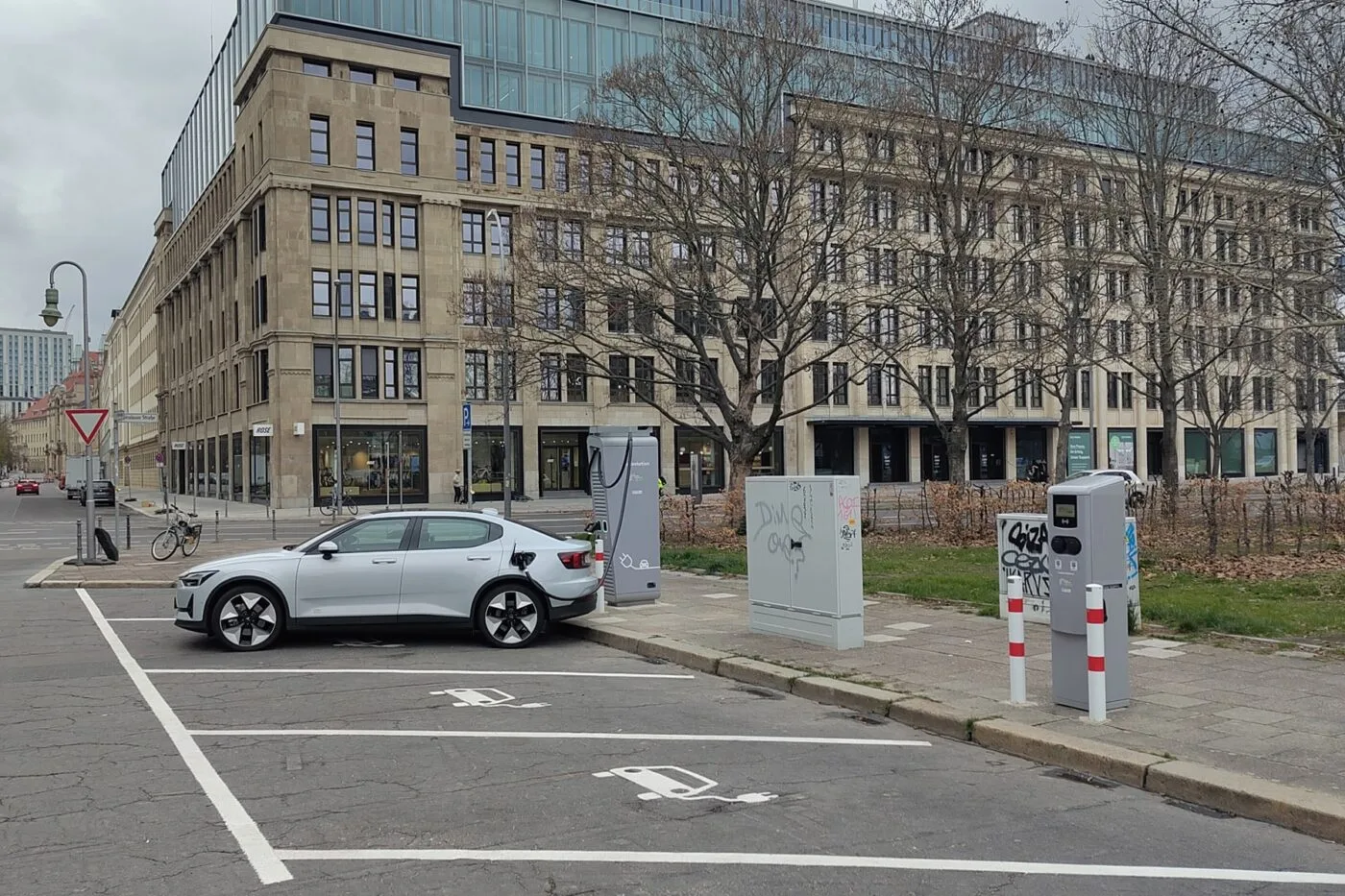 Berliner stadtwerke ladestation charging station min