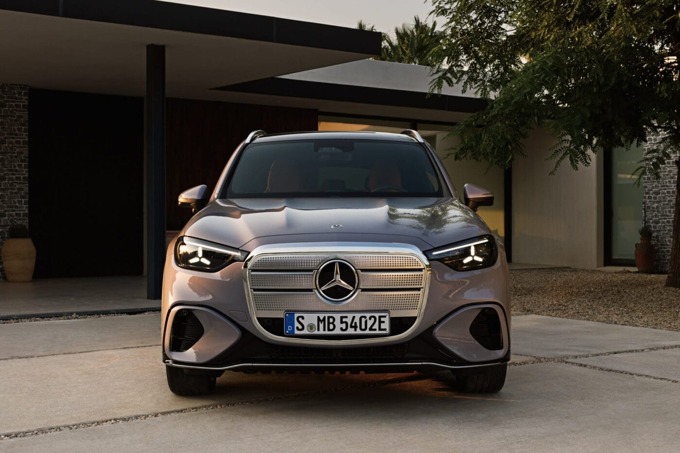 Mercedes benz glc 4matic eq iaa