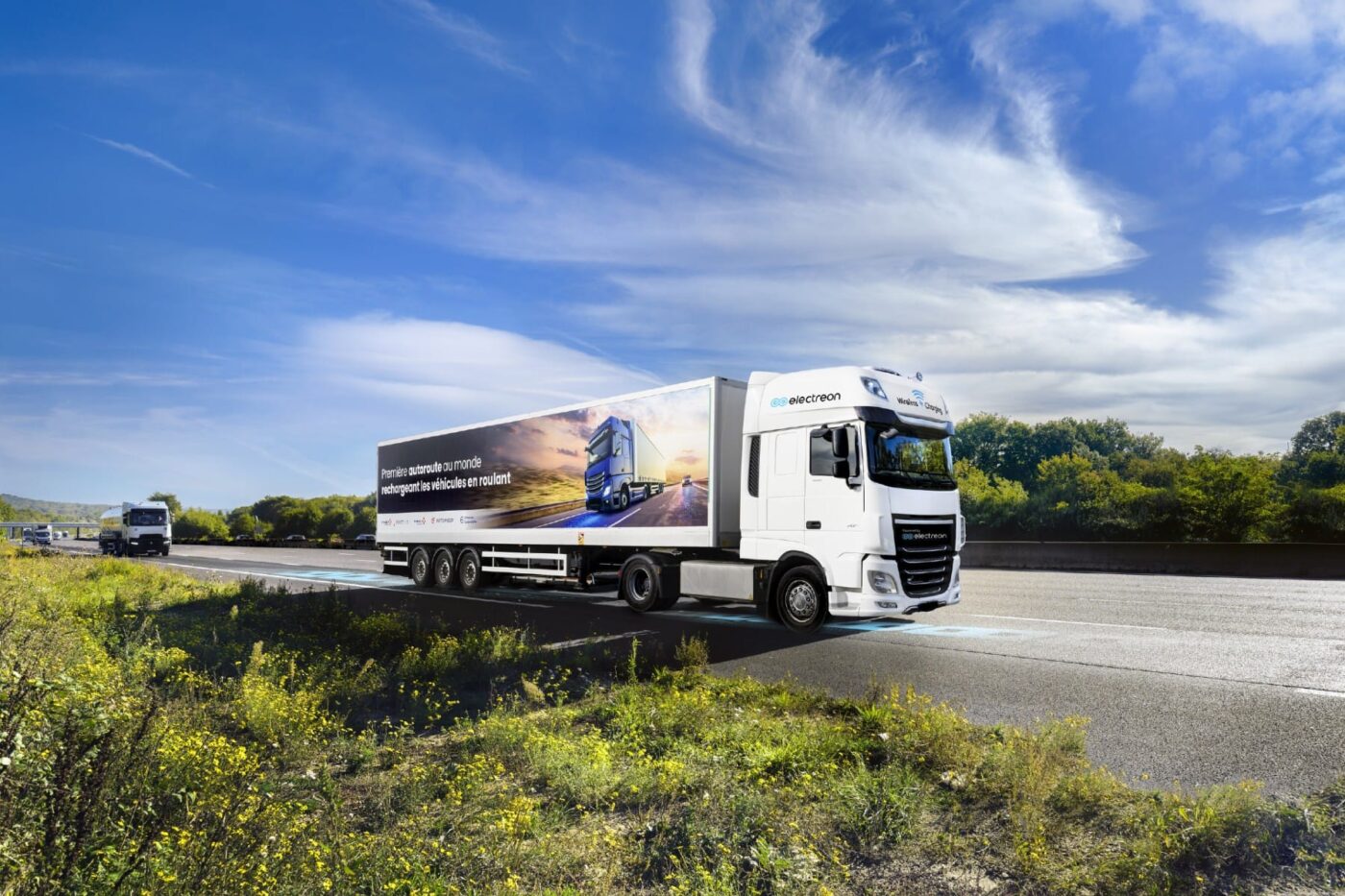 Induktives laden frankreich e lkw electreon paris
