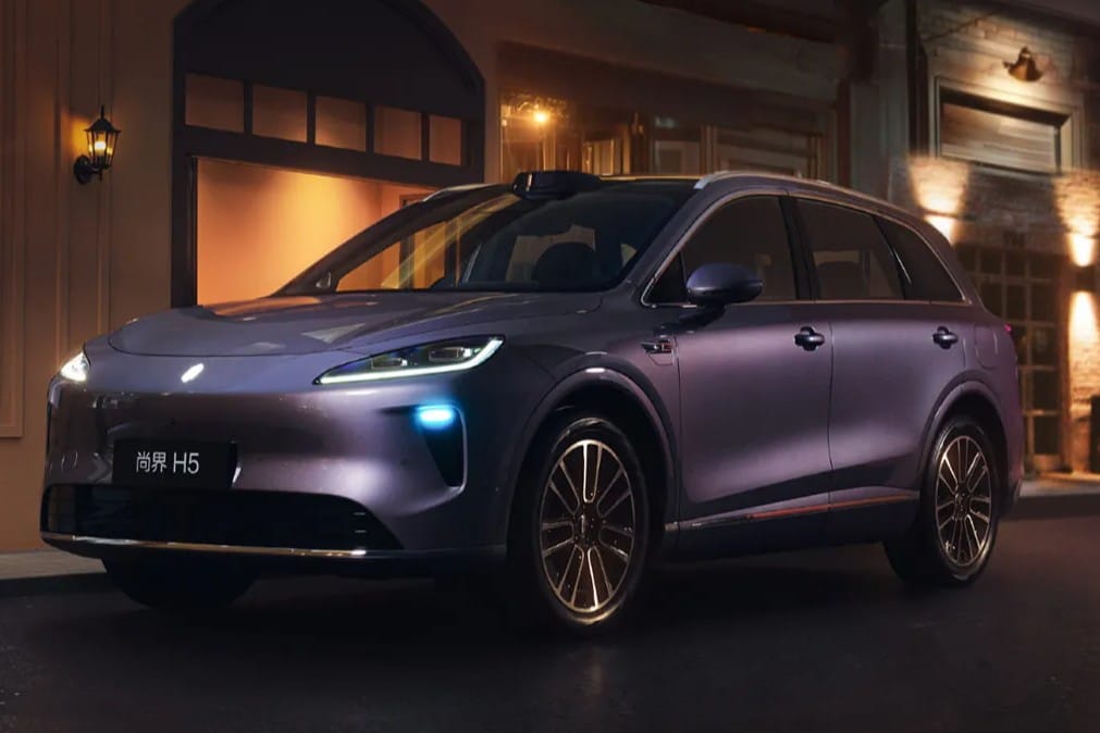 Shangjie h5 huawei saic china cropped