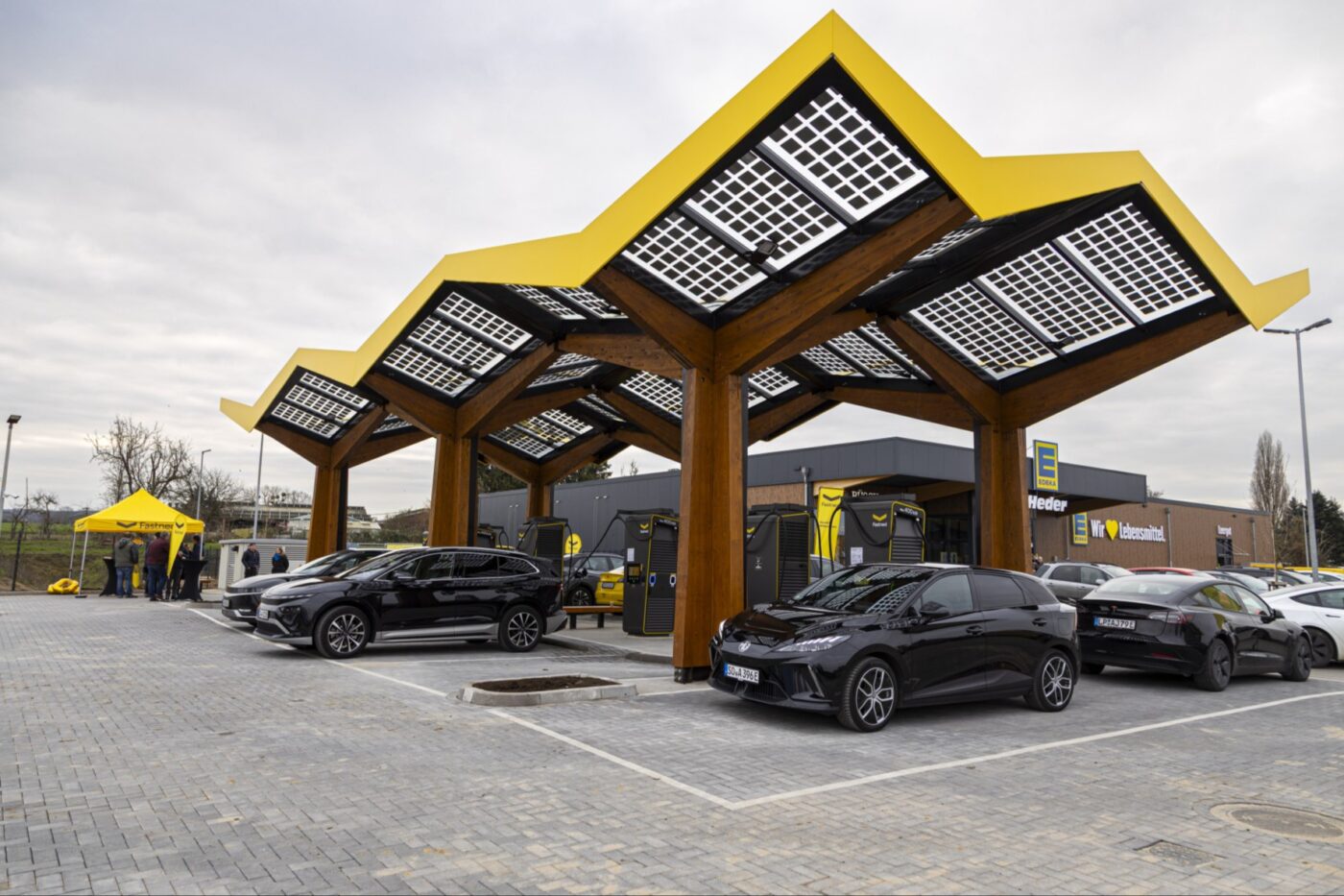 Fastned werl buederich germany 50th dc hpc charging stations cropped
