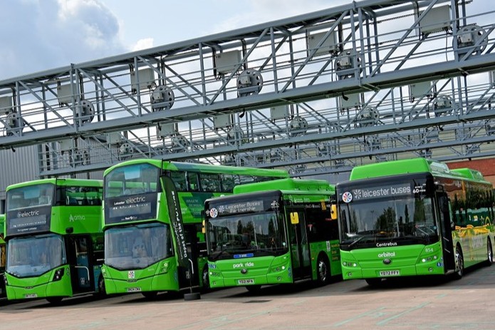 Bus event jul small cropped