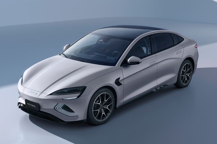 Byd seal lhd exterior left front top uk cropped