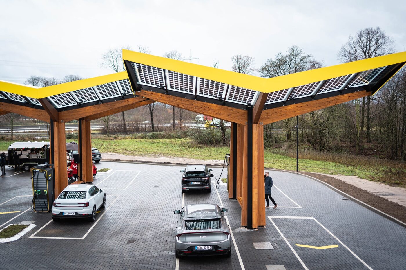 Fastned ladestation charging station dueren deutschlandnetz min