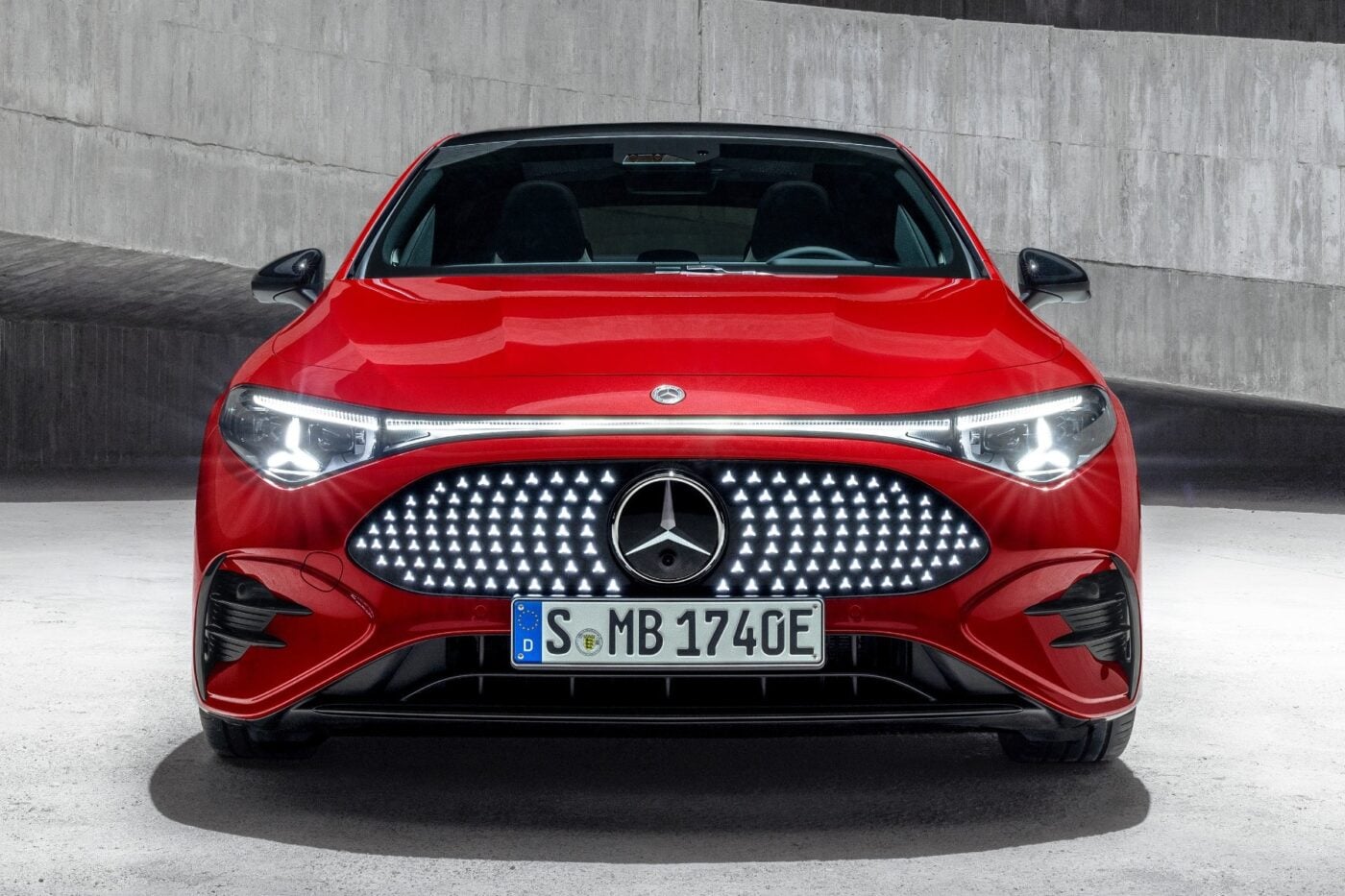 Mercedes benz cla min