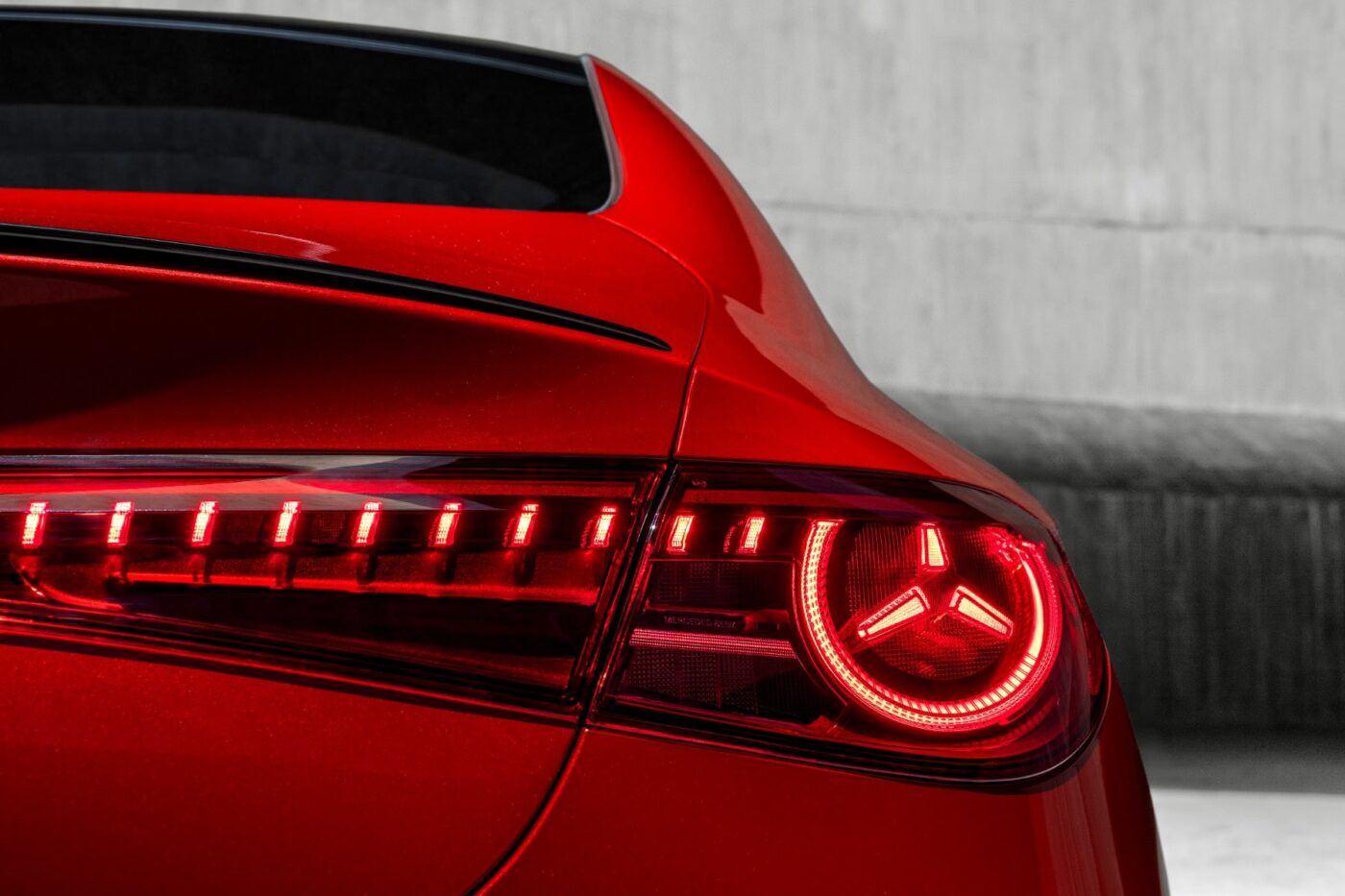 Mercedes benz cla min