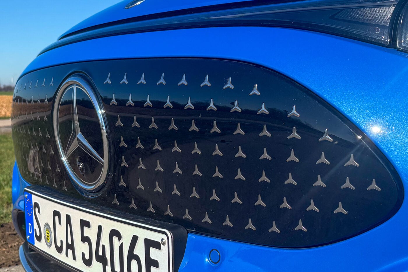 Mercedes benz cla symbolbild