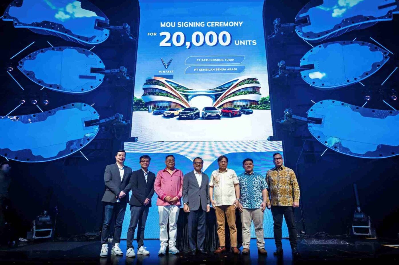 Vinfast pt sembilan benua abadi and pt satu kosong tujuh mou indonesia