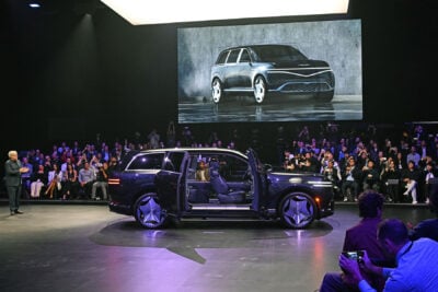 Genesis gv premiere