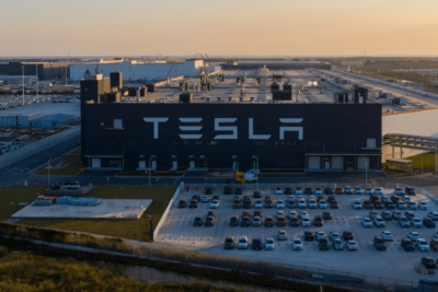 tesla gigafactory 3 shanghai china 2022 03 min e1711364842551 Tesla gigafactory shanghai china min e