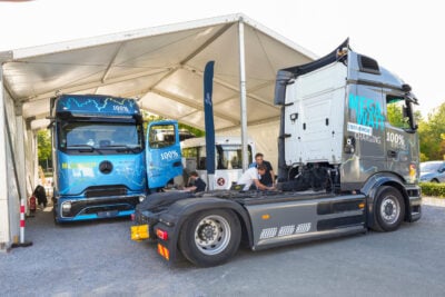 Interoperabilitätstest von Elektrofahrzeugen und Ladeinfrastruktur beim CharIN Testival 2026.