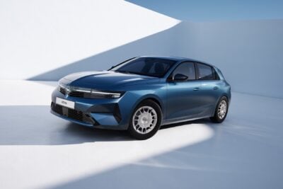 Opel astra start