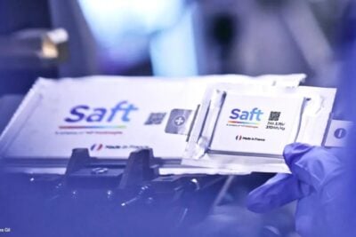 Total saft feststoff akku batterie batteriezelle