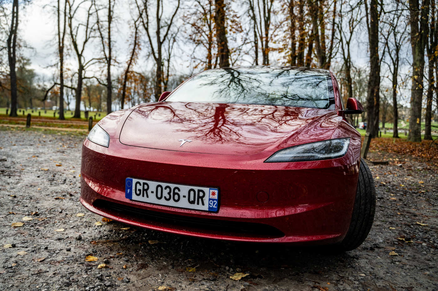 Essai Tesla Model 3 Amelioree Design Avant