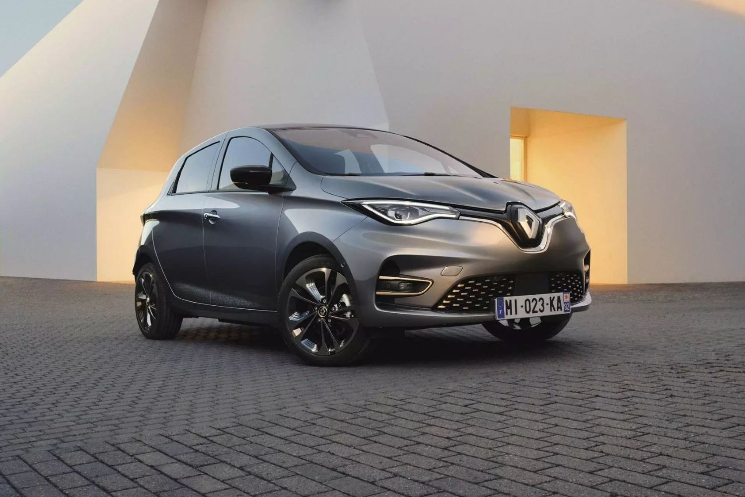 Renault Zoe Intro