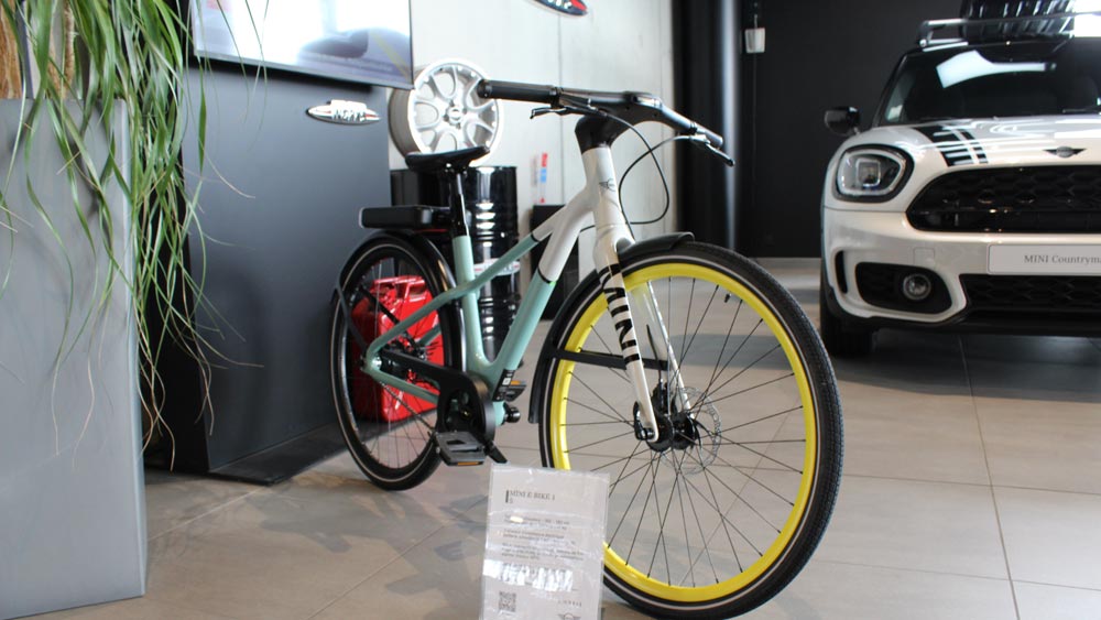 Mini diffuse deux séries limitées de vélos électriques Angell