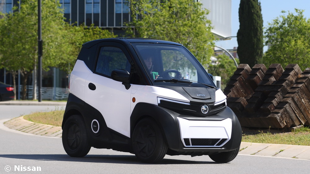 Nissan Nanocars électriques Silence