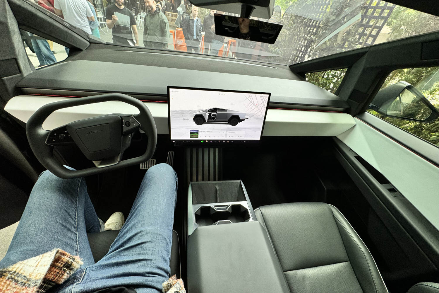 Tesla Cybertruck Avant