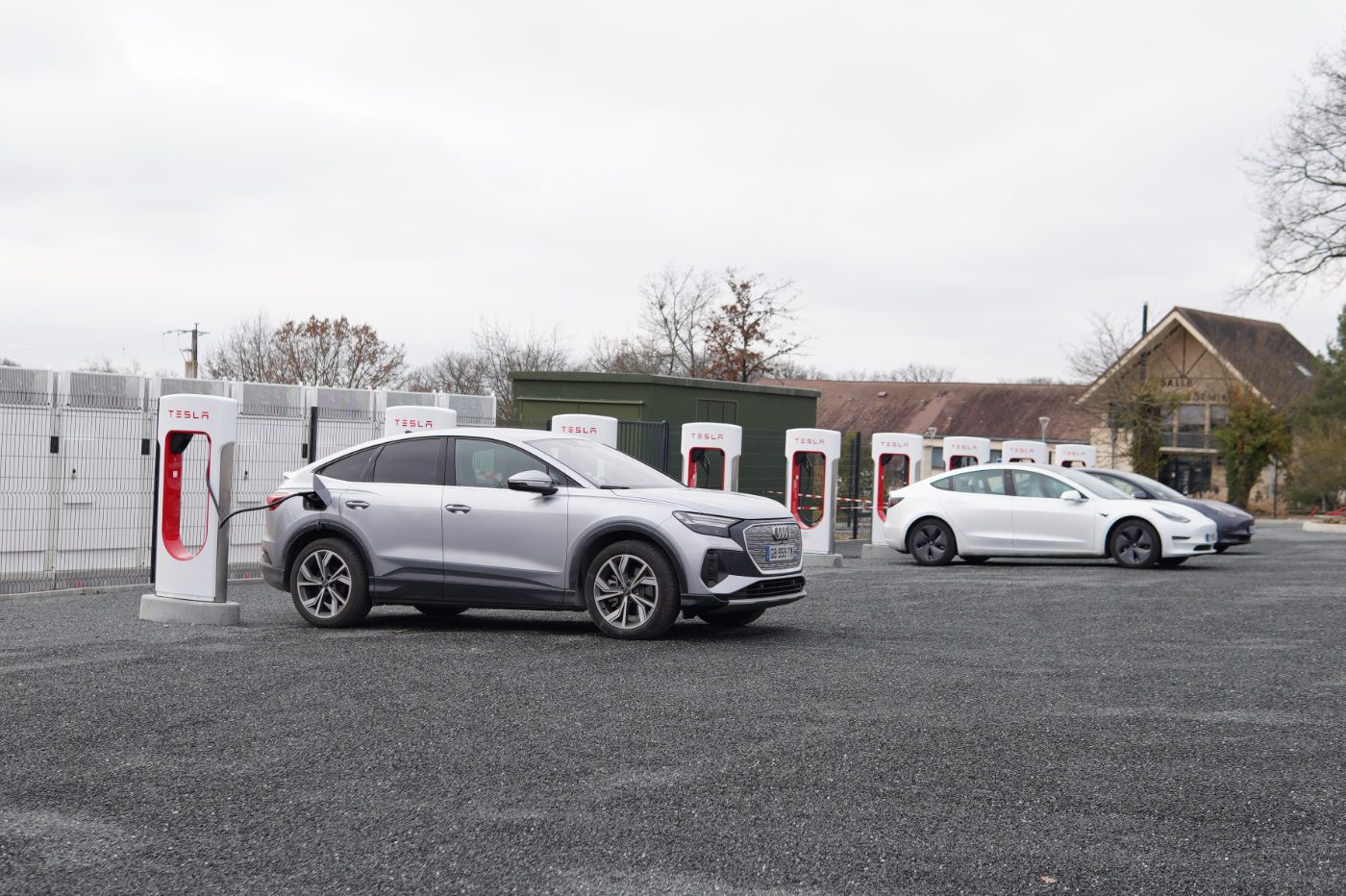 Recharge Superchargeur Voiture electrique autre marque