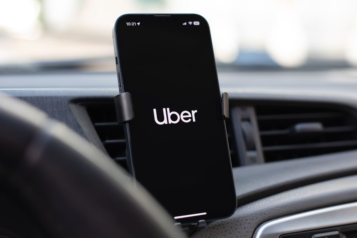 Uber (1)