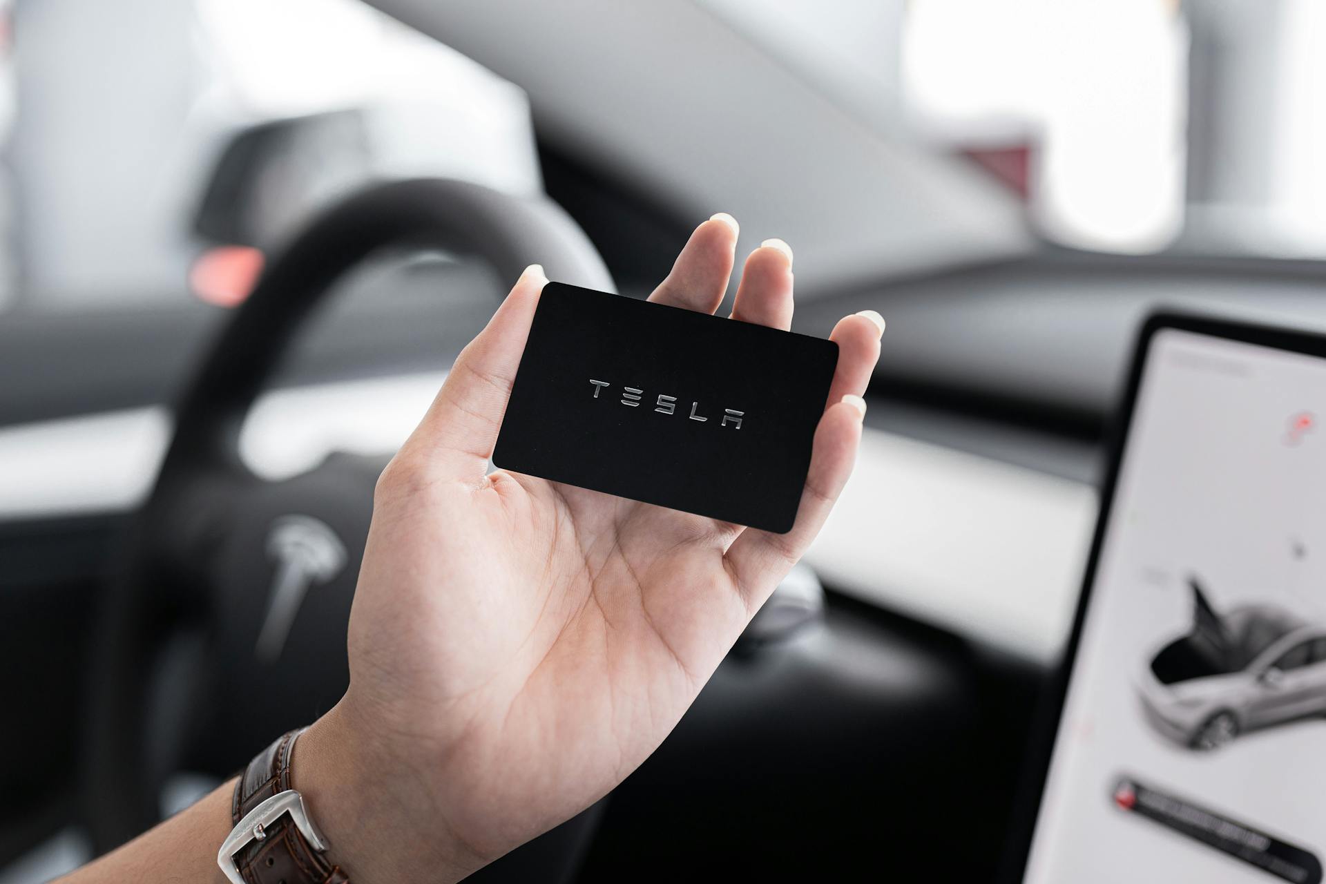 Tesla (intérieur)