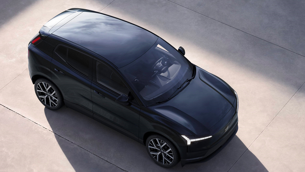 Volvo EX30 Black Edition