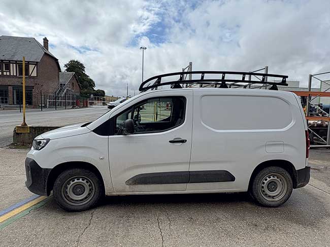 Véhicules de la flotte de Cristal Union. Véhicules de la flotte de Cristal Union.