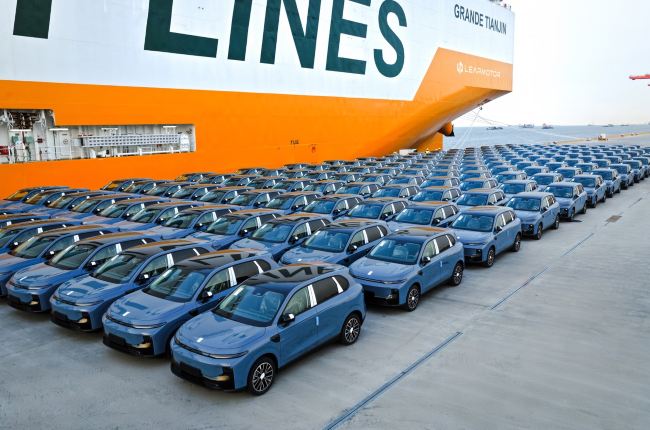 Leapmotor B10 bateau