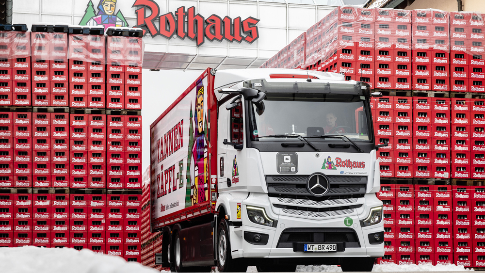 Camion porteur électrique Mercedes eActros 600 pour la brasserie Rothaus