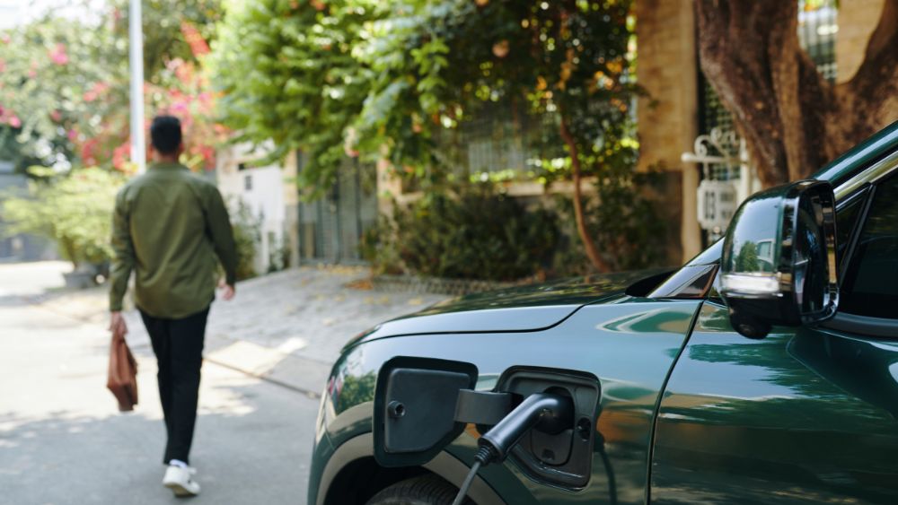 Etude du SDES : en 2024, 83% des acquéreurs de véhicules électriques ont bénéficié d'une aide