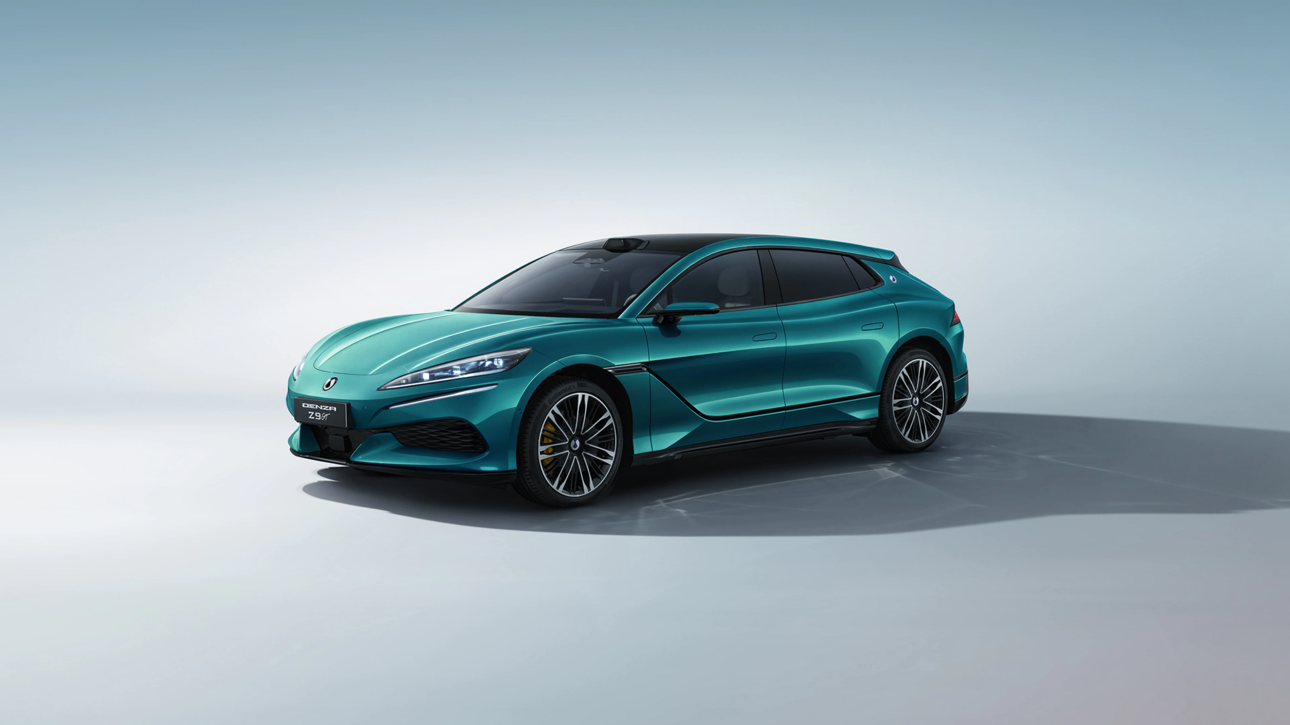 DENZA Z9GT : le premium technologique selon BYD arrive en Europe