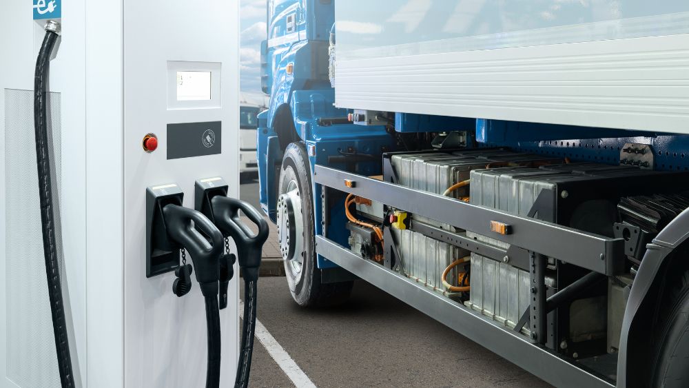 CEE, les utilitaires et les poids lourds revalorisés