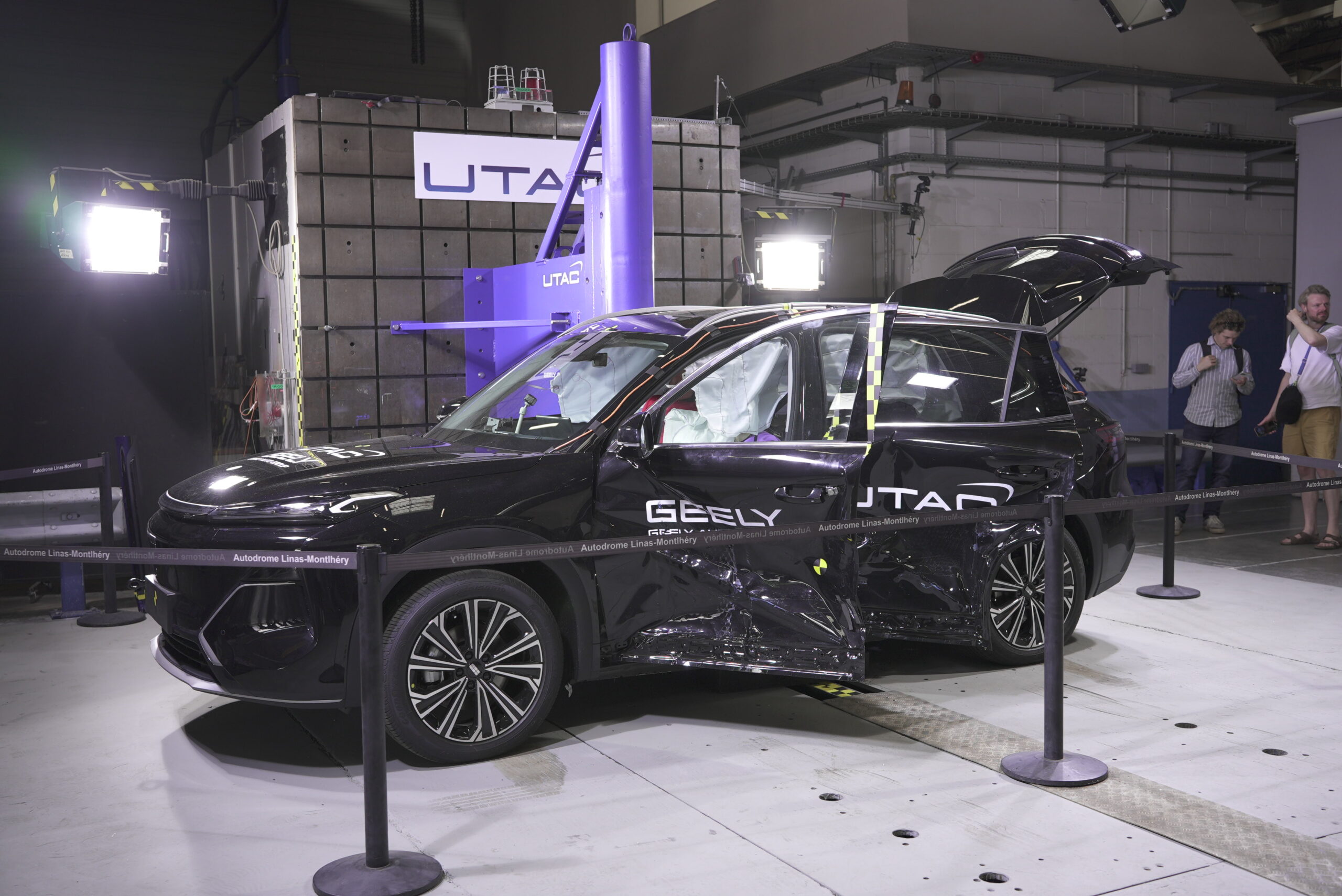 Geely Starray EM-i : le crash-test qui va au-delà des exigences Euro NCAP
