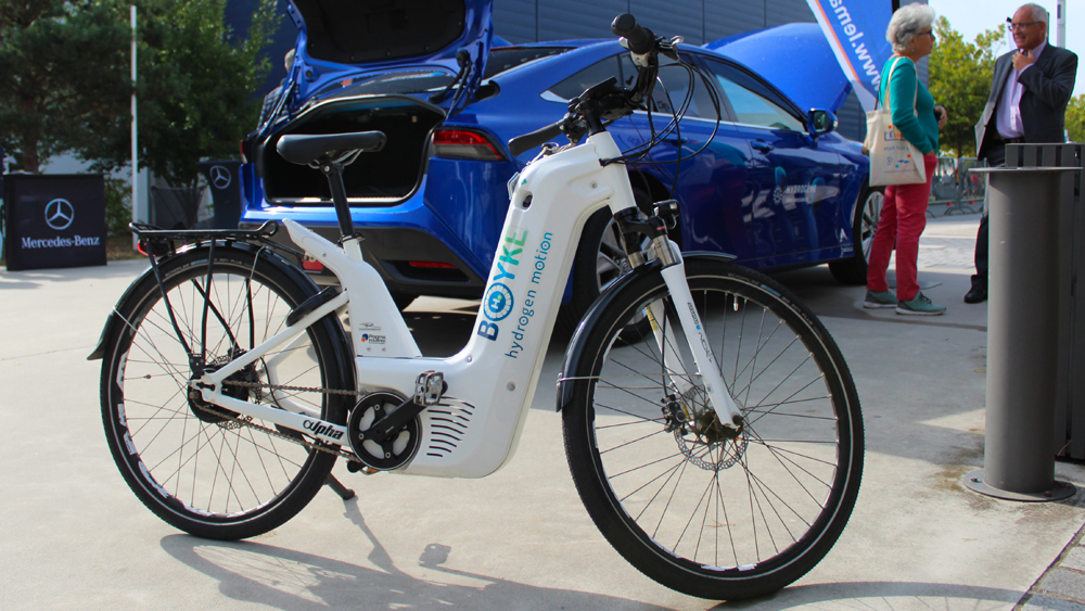 Vélo électrique à pile hydrogène Alpha de Pragma Industries