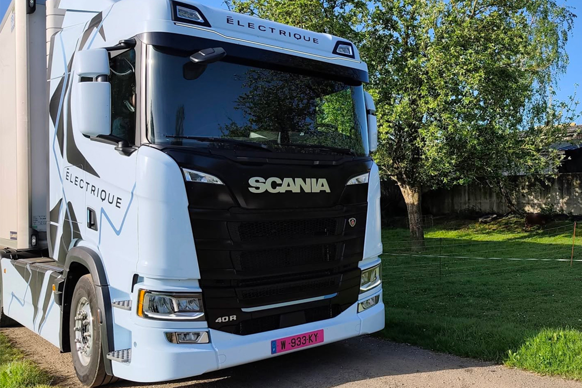 Le camion électrique Scania 40 R essayé par Jérémy Lebast