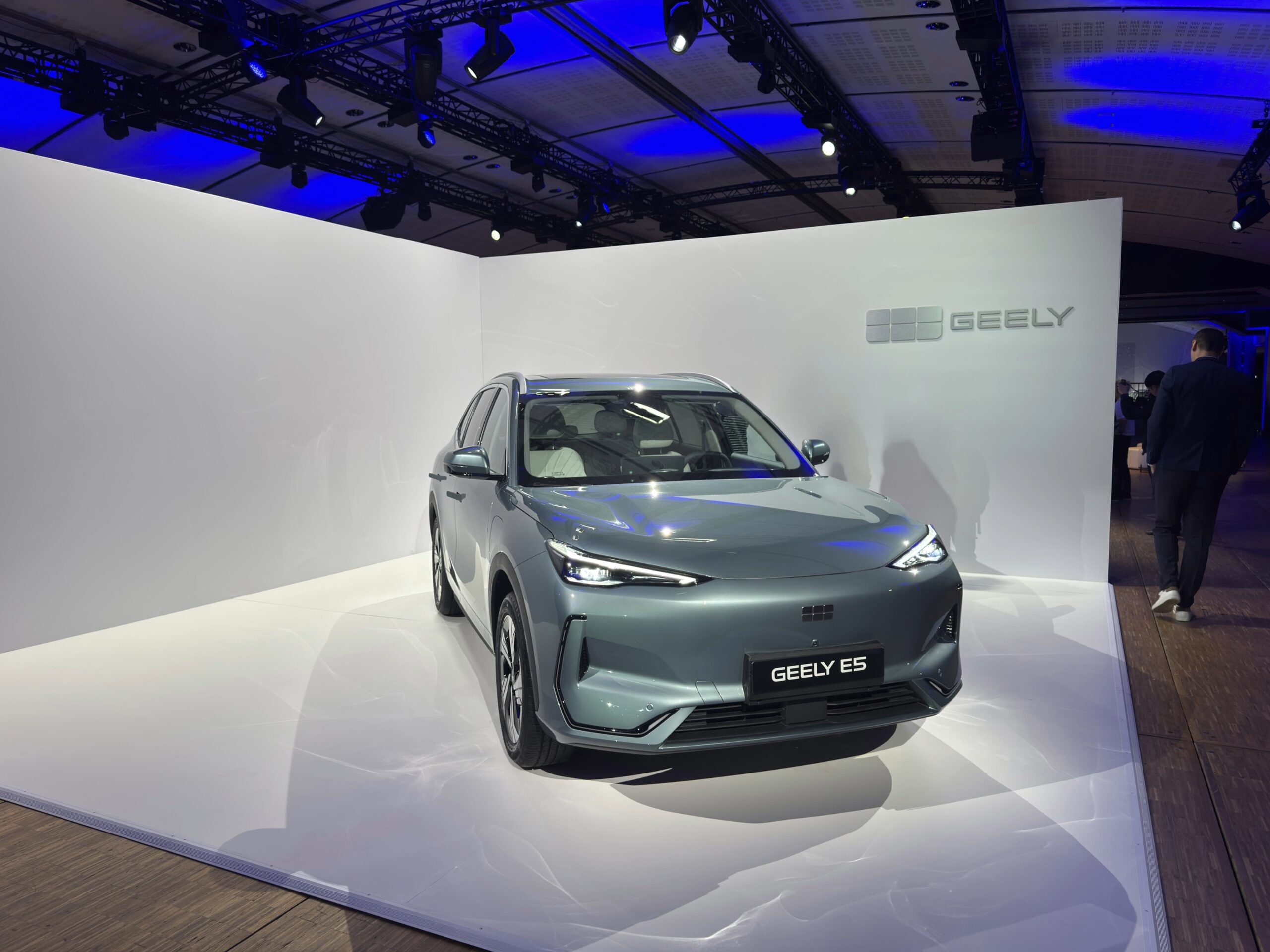 Geely et COMO au Garden Parvis 2026 à Paris La Défense