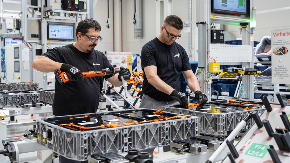Fabrication de batteries de poids lourds MAN à Nuremberg