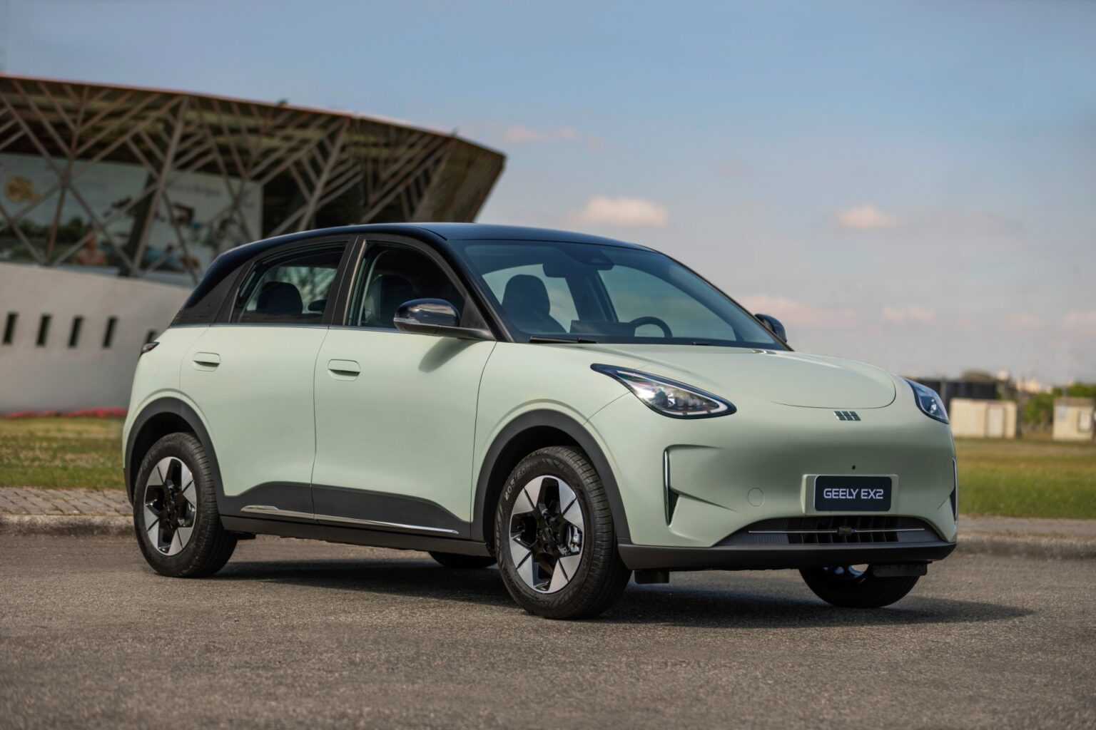 Geely EX2