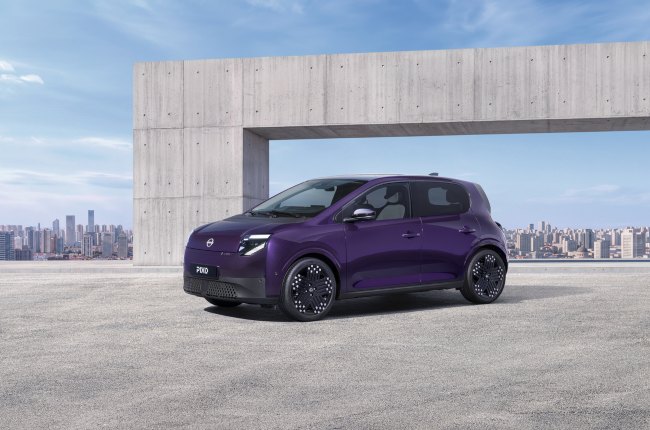 Nissan Pixo AV Nissan Pixo AV